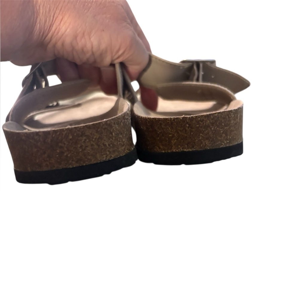 WHITE MOUNTAIN Cliffs Gloris 8.5 contoured cork footbed slide sandals. Like new - Picture 4 of 7